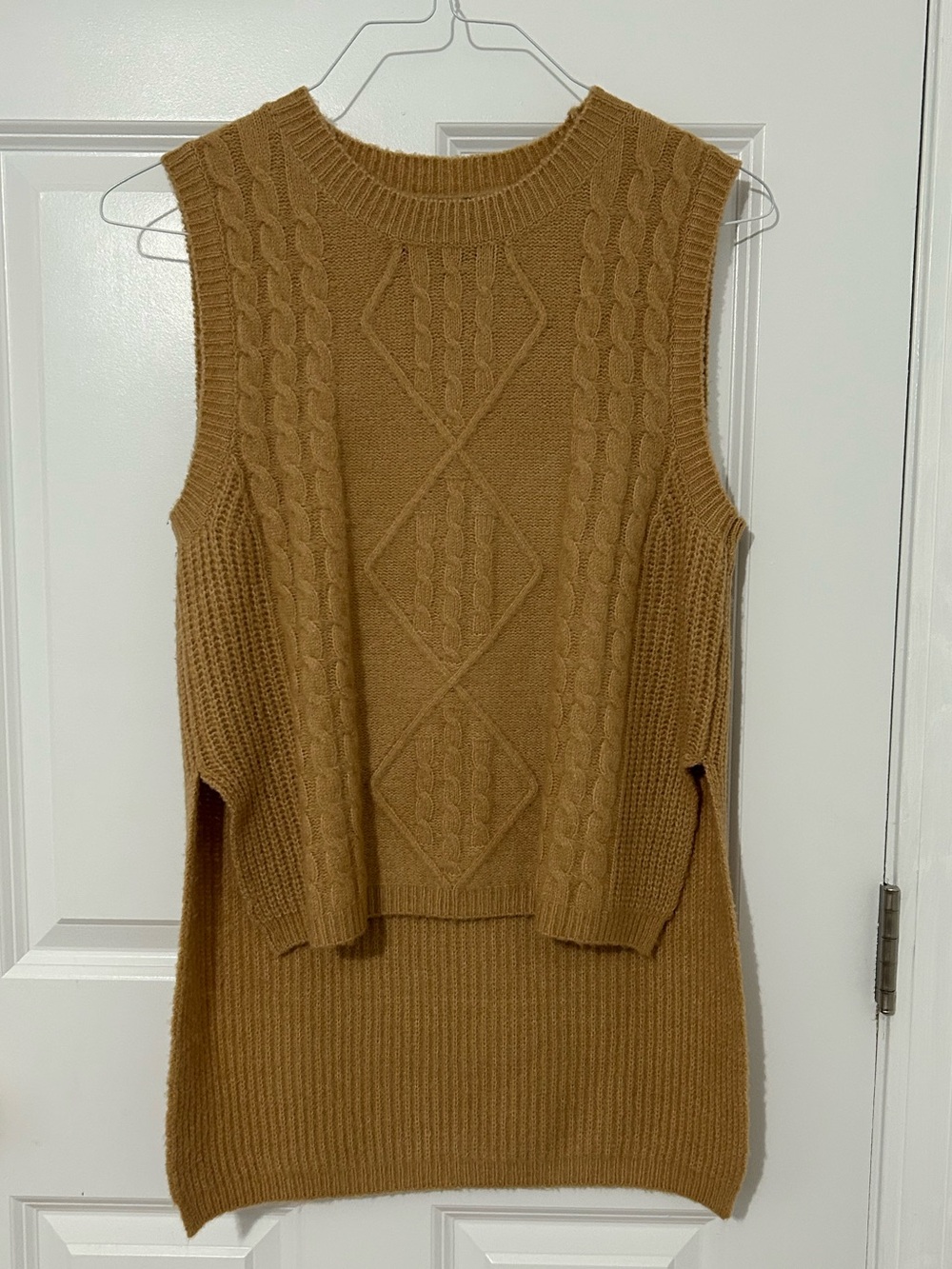 Forever 21 sweater vest in mustard
